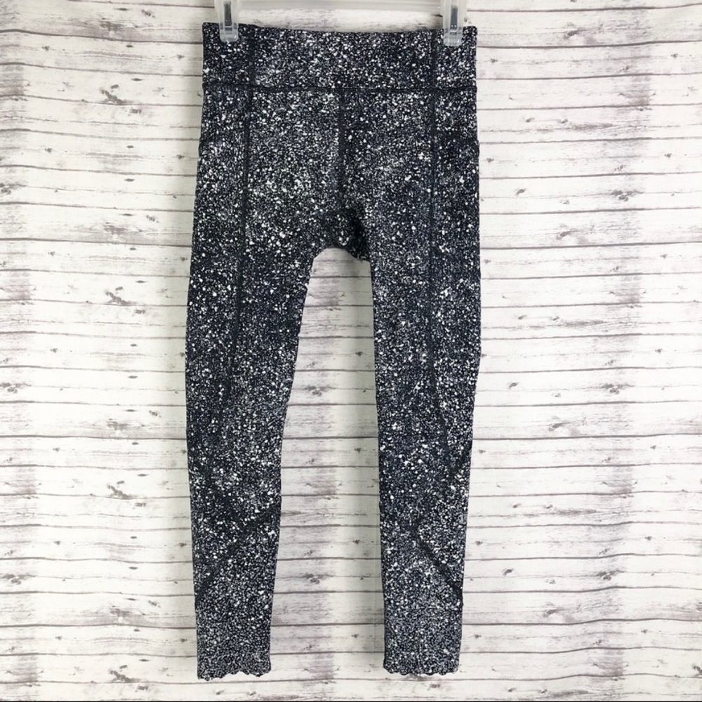 Lululemon Tight Stuff II Splatter White Black Full On Luxtreme Crop Leggings